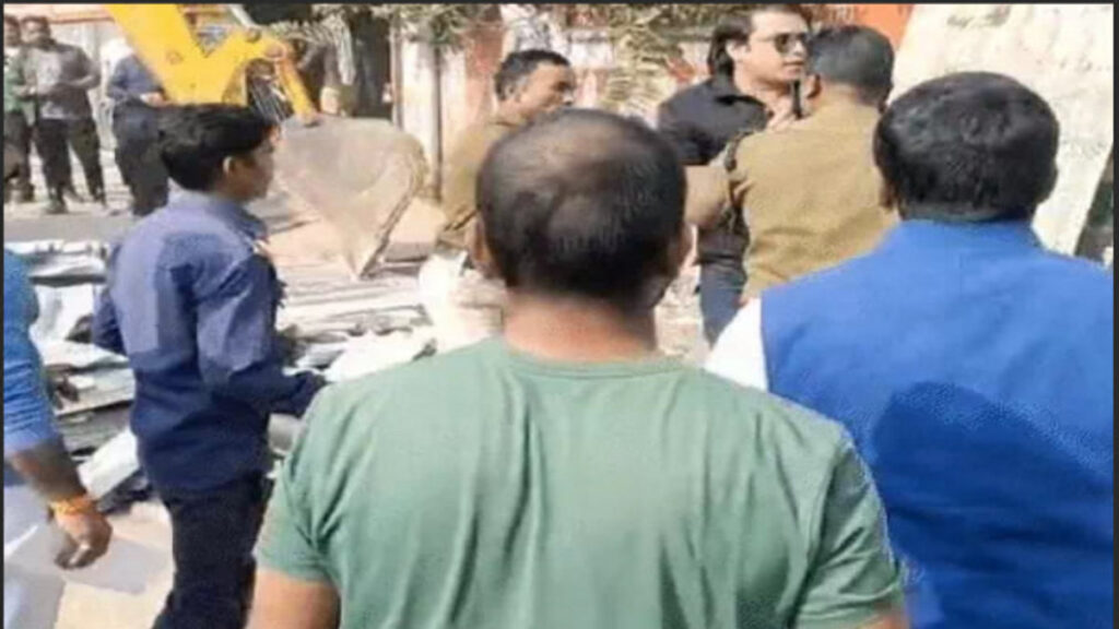 pho-29_18-34-34 cg prime news