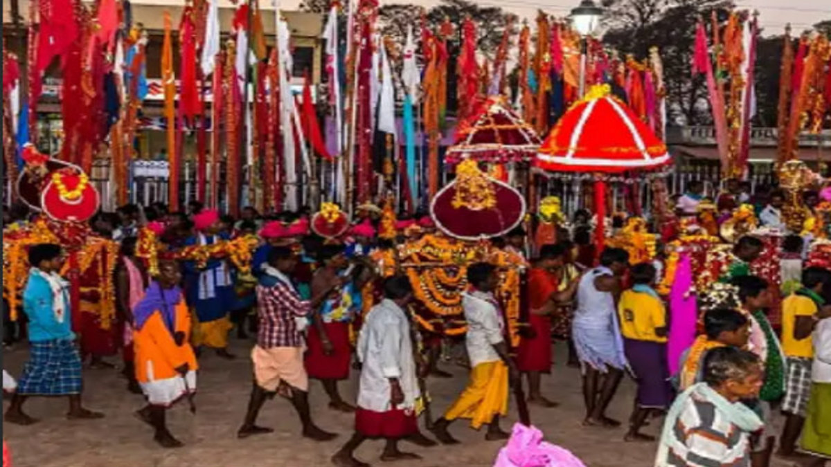 दंतेवाड़ा विश्व प्रसिद्ध फागुन मेले में निभाई जाएगी 600 वर्ष पुरानी आखेट परंपरा