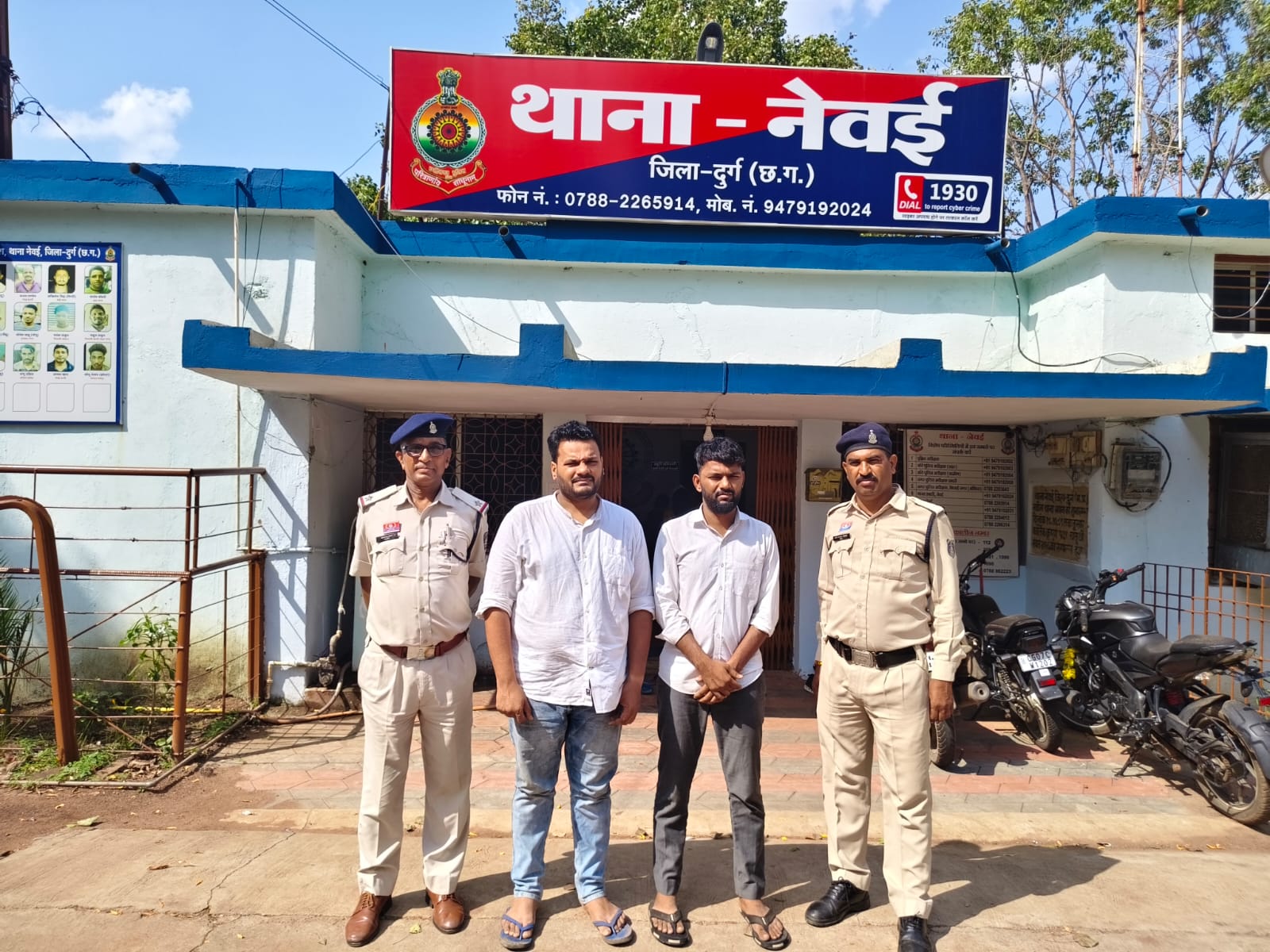 कपड़े, जूते बेचने वाले फोन पर बने CBI और क्राइम ब्रांच अफसर, फिर करते थे गंदा काम
