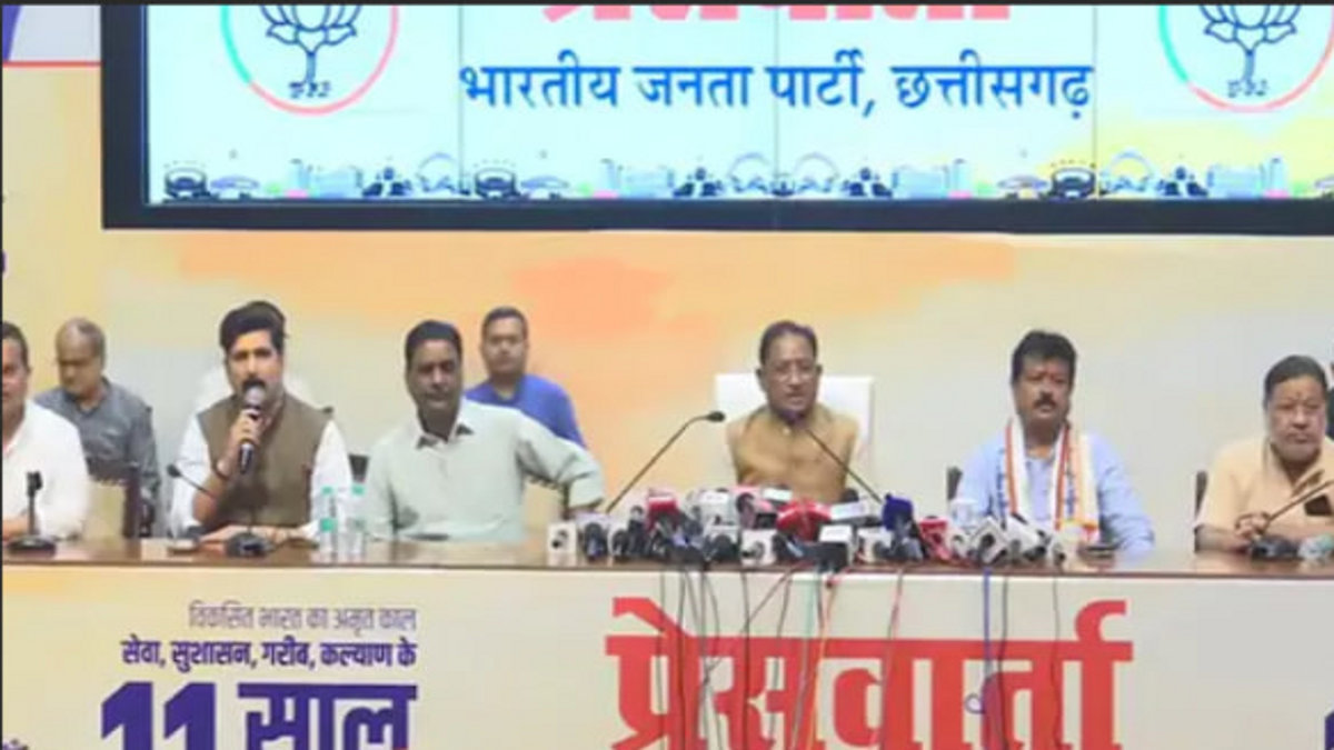 Modi सरकार के 11 साल पूरे होने पर CM विष्णु ने प्रधानमंत्री को दिया हनुमान का दर्जा, गिनाई उपलब्धियां