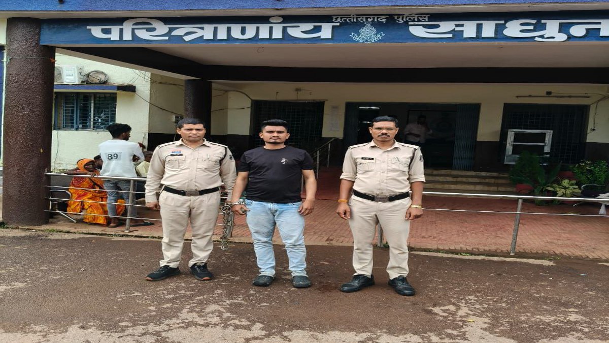 Durg: शादीशुदा गर्लफ्रेंड सालों बाद फेसबुक में जुड़ी, प्यार की दुहाई देकर कर दिया बड़ा कांड