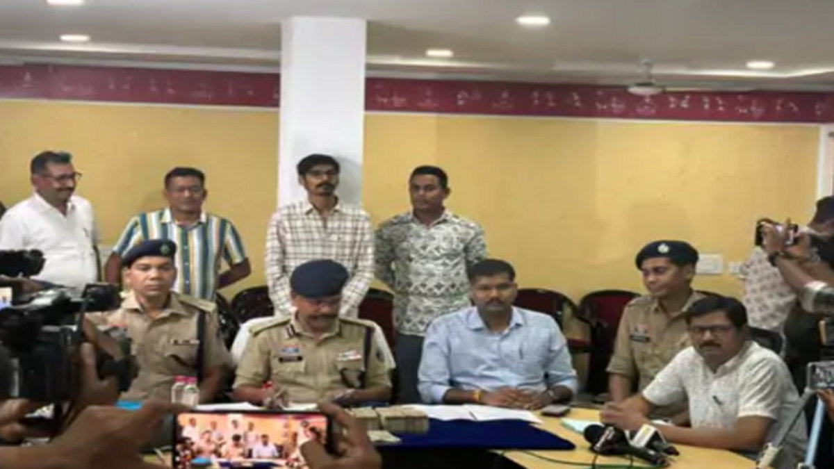 रायपुर में 15 लाख लूट की घटना निकली झूठी, कारोबारी ने देनदारों से बचने रची साजिश, पुलिस ने किया बेनकाब
