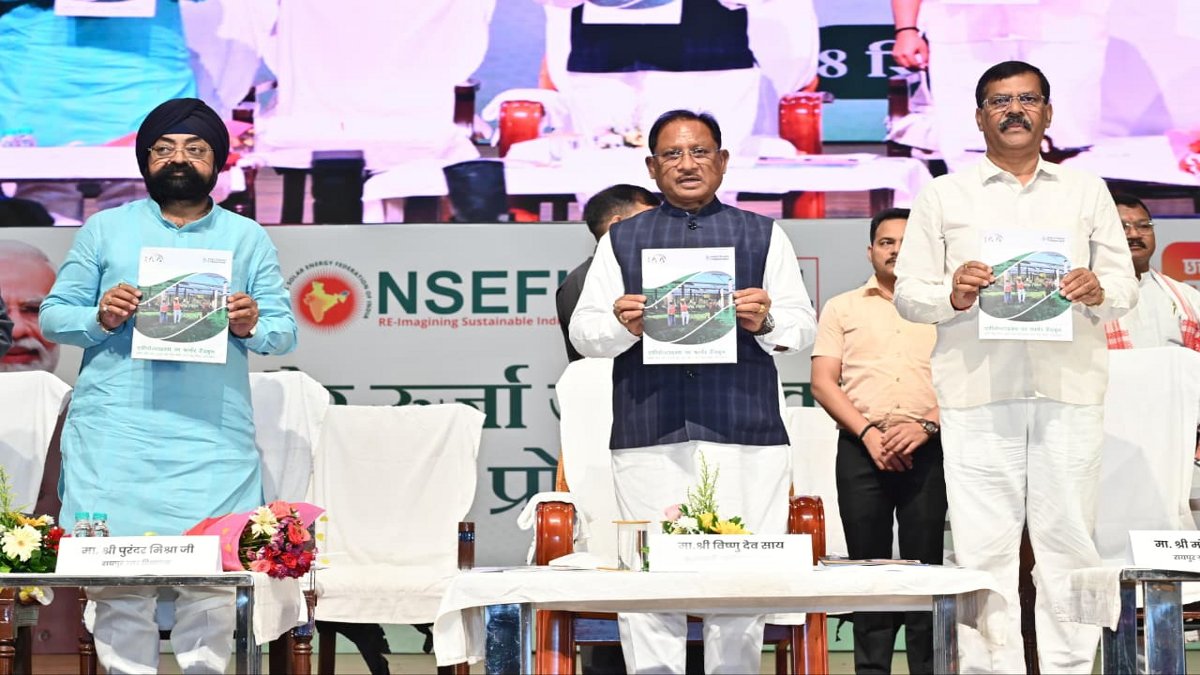 PM सूर्यघर मुफ्त बिजली योजना: CM बोले-प्रदेश में लोग सौर ऊर्जा के उत्पादक के साथ बन रहे ऊर्जा दाता