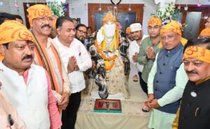 संत बाबा हरदास राम साहिब जी की बरसी महोत्सव में शामिल हुए CM साय, मत्था टेक कर मांगी प्रदेश की खुशहाली