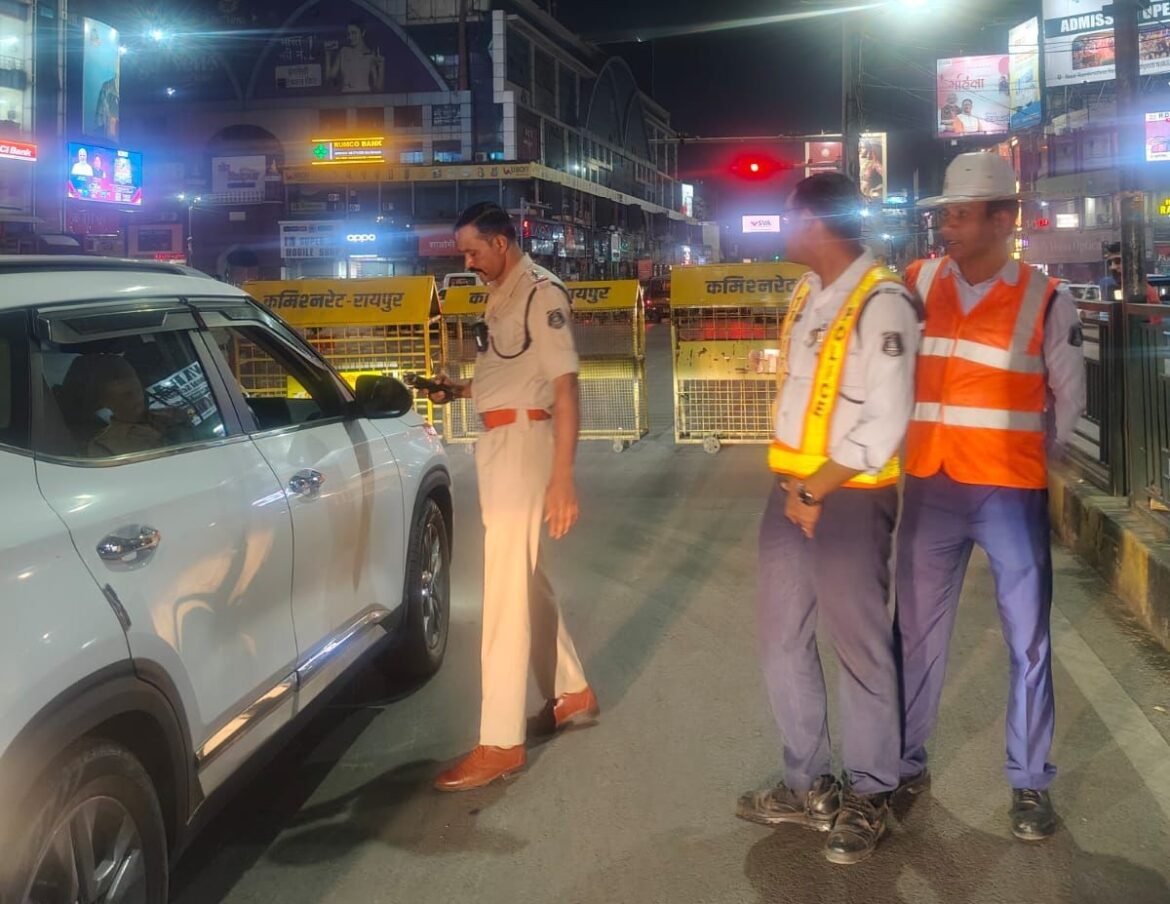 रायपुर में ड्रंक एंड ड्राइव अभियान में 132 चालक पकड़े गए