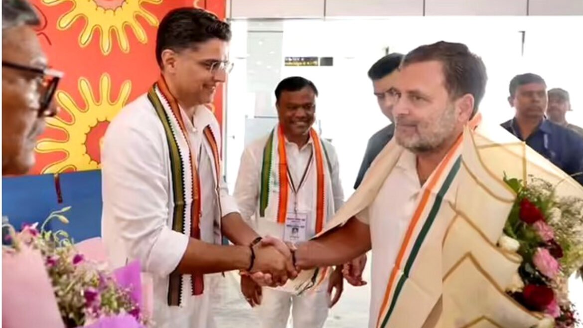 राहुल गांधी ने अभनपुर में कांग्रेस जिला अध्यक्षों को दी ट्रेनिंग, टपरी पर चाय पीकर दिल्ली लौटे