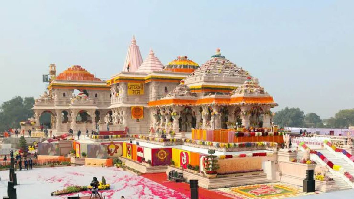 राम मंदिर चढ़ावा चोरी, आरोपियों के घर रेड, मिला मंदिर का रामराज्य कोष लिखा संदूक