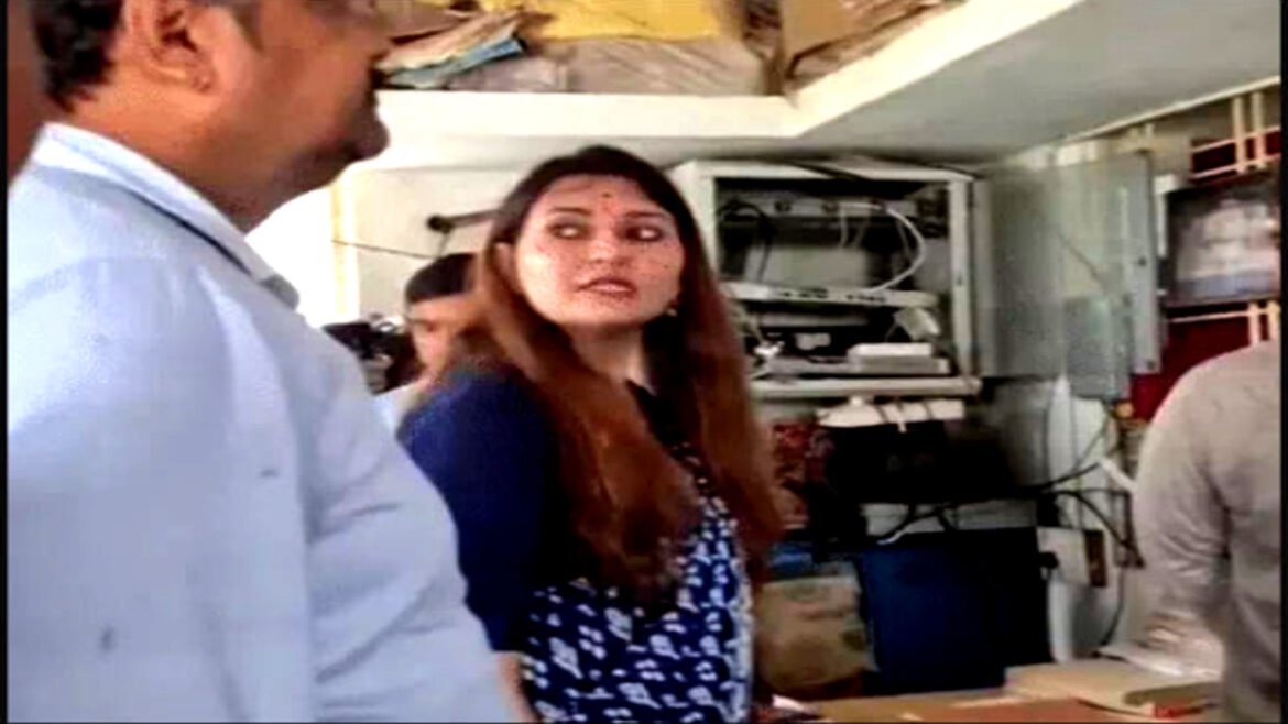 किसानों की शिकायत पर विधायक भावना बोहरा का औचक निरीक्षण, JE पर कार्रवाई के निर्देश
