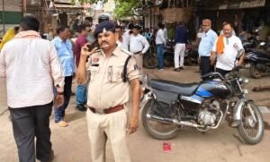 भिलाई में बुलडोजर एक्शन के दौरान जमकर बवाल, व्यापारियों ने लगाया पक्षपात का आरोप