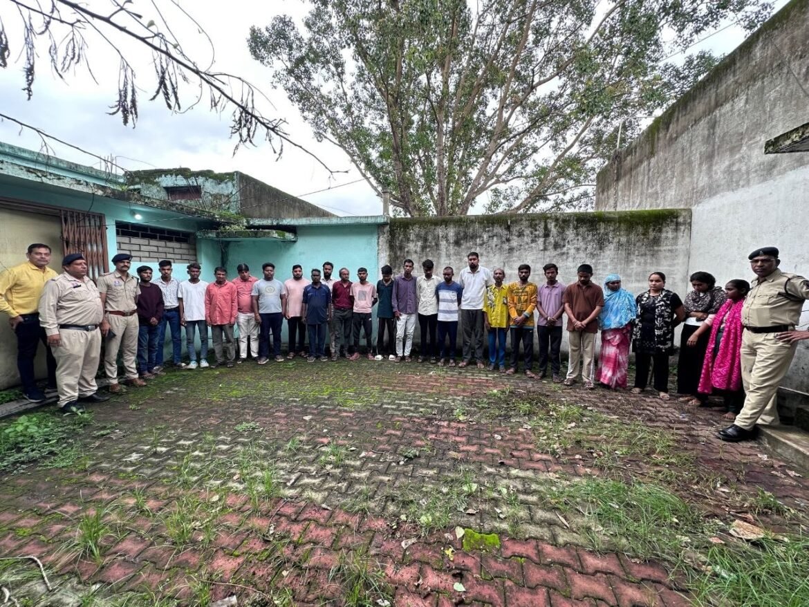 साइबर ठगी, ऑनलाइन सट्टे के वित्तीय नेटवर्क पर दुर्ग पुलिस का बड़ा प्रहार, 3 करोड़ होल्ड, 5 म्यूल एजेंट गिरफ्तार