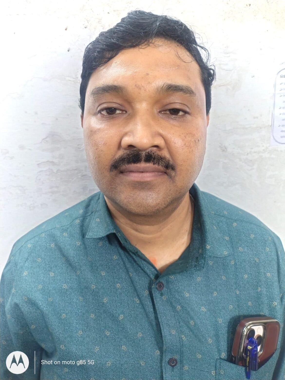 हेमचंद यादव विश्वविद्यालय दुर्ग में महिला कर्मचारी के वेतन गबन मामले में गिरफ्तार कुलसचिव से जुड़ी सांकेतिक तस्वीर।
