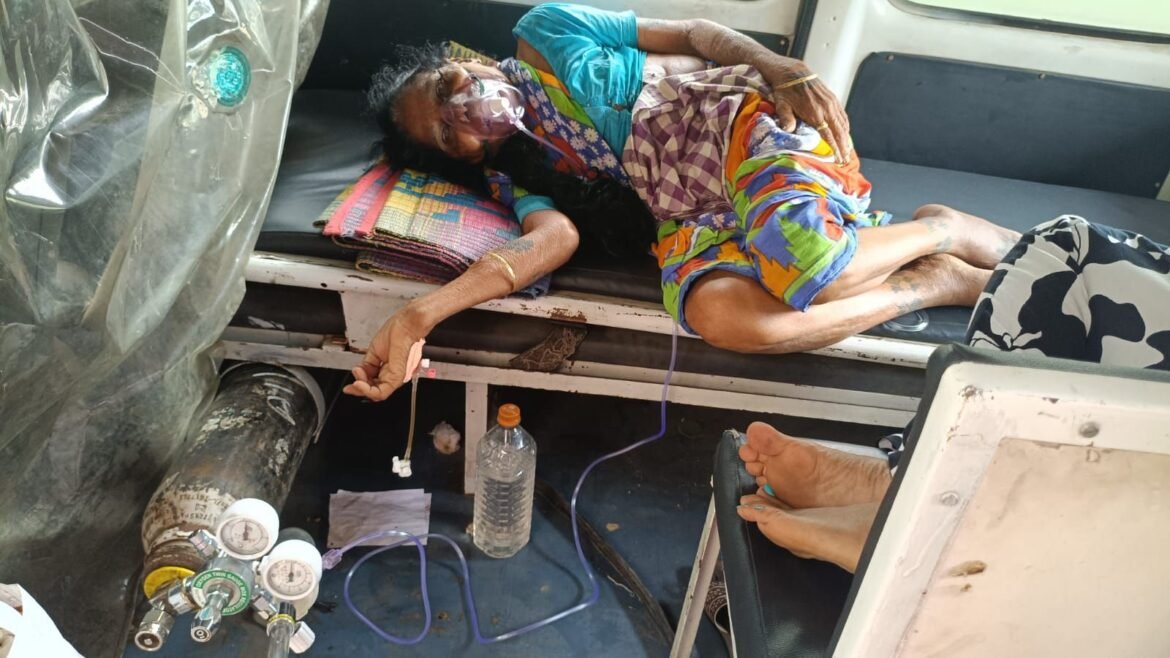रायपुर मेकाहारा में गंभीर मरीज को भर्ती से इनकार का आरोप, एम्बुलेंस में इंतजार करने को मजबूर