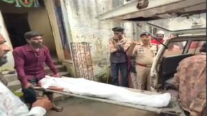 Durg: नाबालिग लड़की की हत्या कर फरार हुआ युवक, पति-पत्नी की तरह रहते थे मकान में